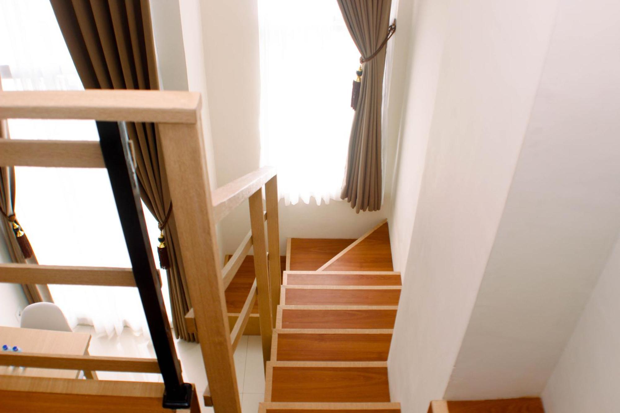 Comfort And Modern Look Loft At Apple 1 Condovilla By Travelio Jakarta